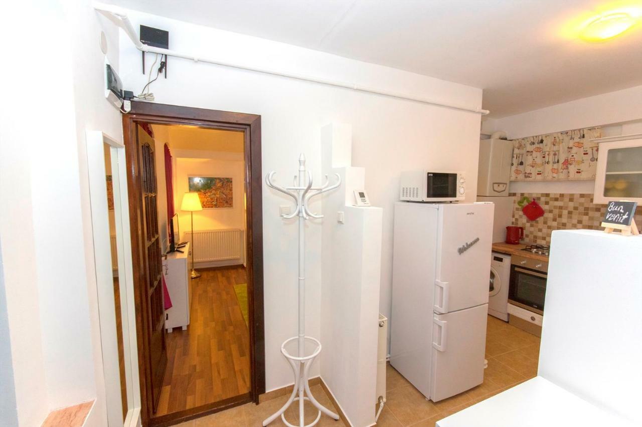 Ava'S Home Brasov Bagian luar foto
