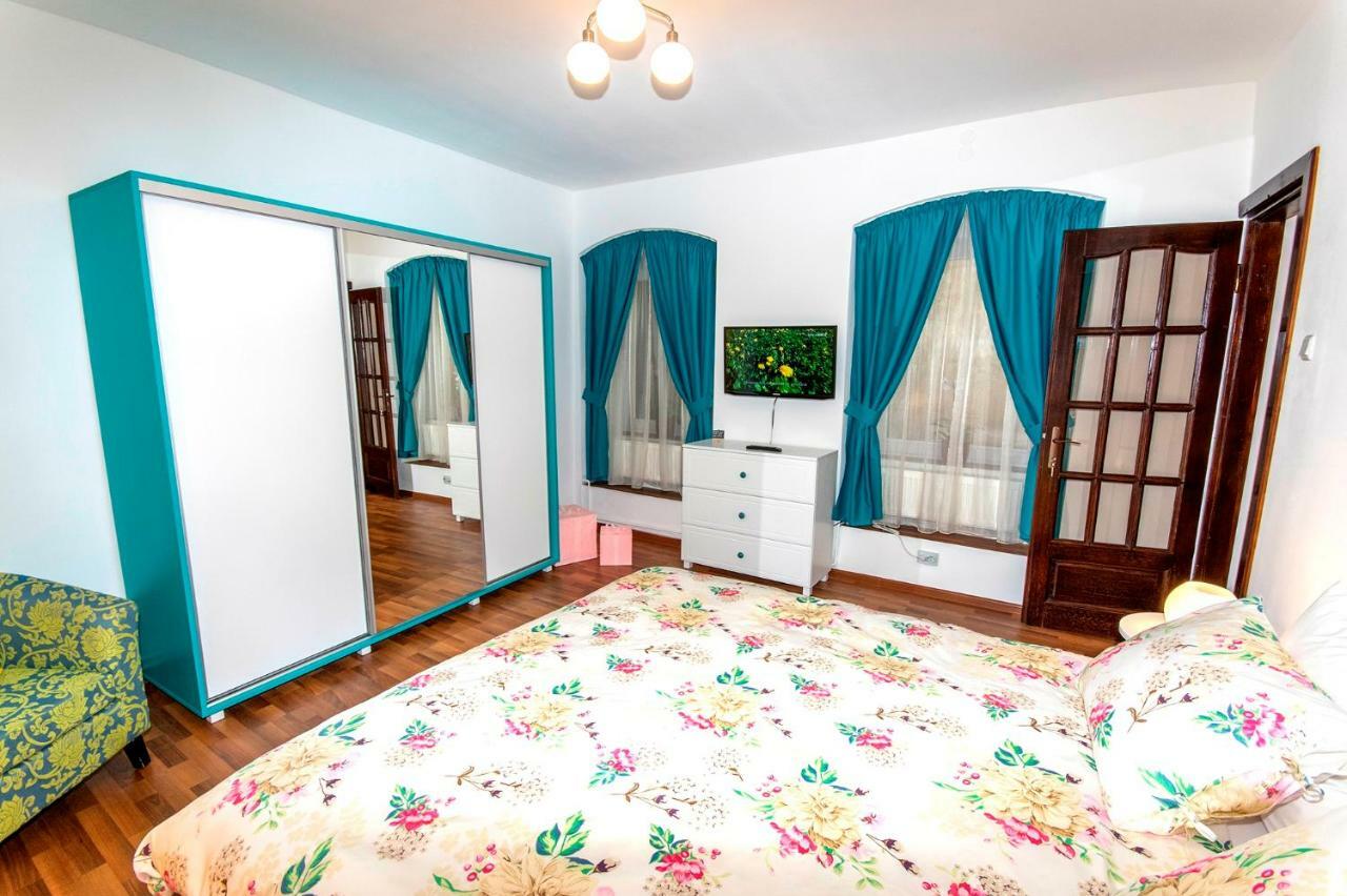 Ava'S Home Brasov Bagian luar foto