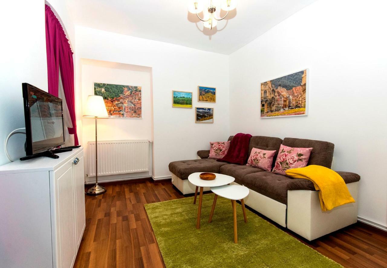 Ava'S Home Brasov Bagian luar foto