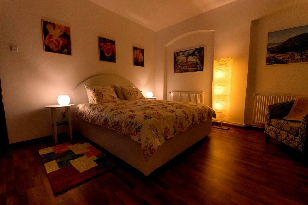 Ava'S Home Brasov Bagian luar foto