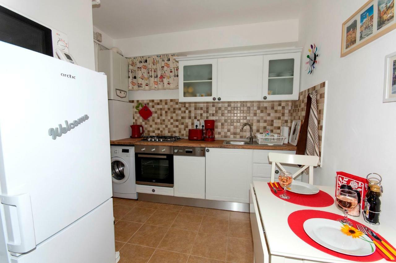 Ava'S Home Brasov Bagian luar foto