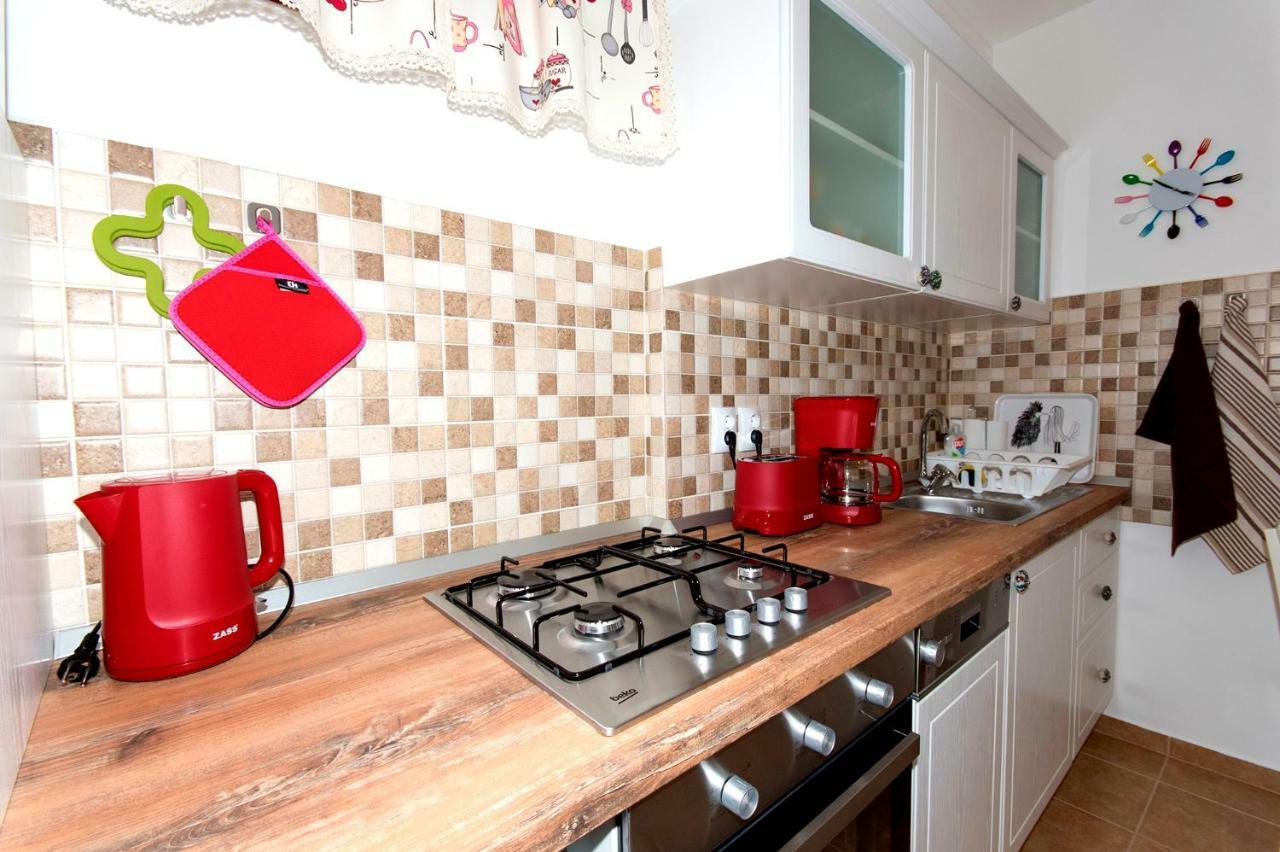 Ava'S Home Brasov Bagian luar foto